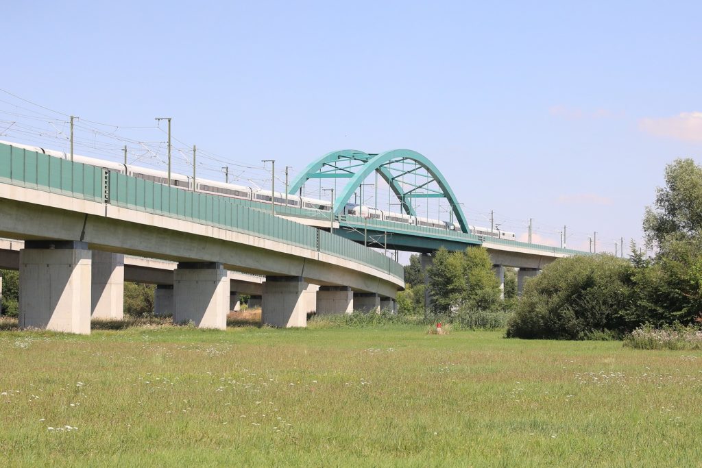 Saale-Elster-Talbrücke (2018) im südlichen Halle bzw. Saalekreis. (CC BY-SA 3.0)